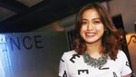Jessica Iskandar Tetap Hot Tampil Kasual