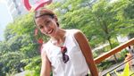 Kemesraan Melanie Putria dan Angga Puradiredja