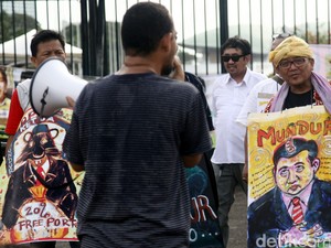 Presiden Jokowi Belum Lapor Kasus Papa Minta Saham ke Penegak Hukum