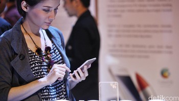 6. Oppo berusia 17 tahun. Foto: Ari Saputra