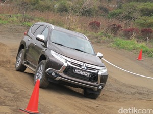 All New Pajero Sport Bisa Tahan Banjir 1 Meter