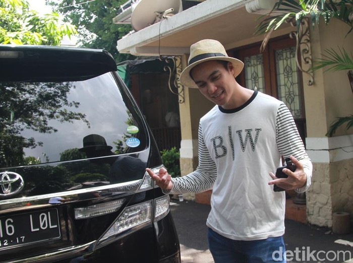 Ini Alasan Baim Wong Bantu Mulan Jameela