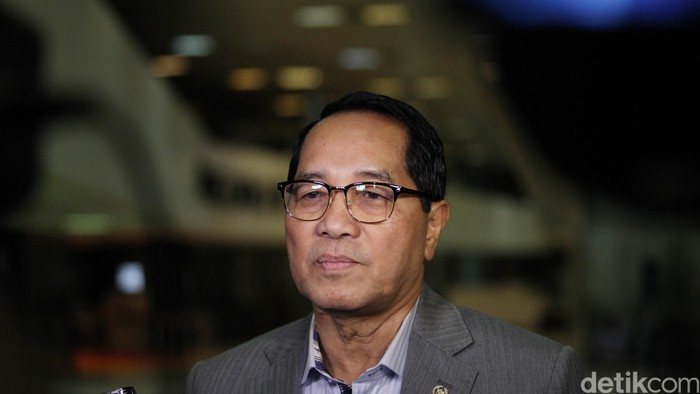 Anggota DPR Fraksi Partai Golkar Dapil Jateng III, Wakil Ketua Komisi IV DPR