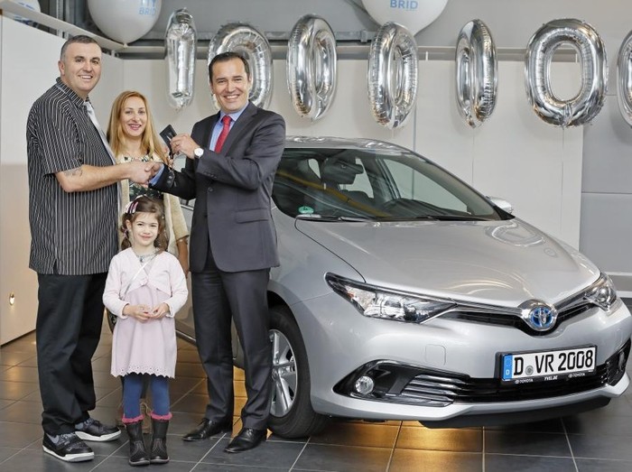 Mobil Hybrid Toyota Laris Manis di Eropa, Terjual 1 Juta Unit