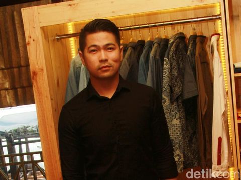 Dikabarkan Sudah Nikah, Kartika Putri Pernah Dikelilingi Para Pria Ini