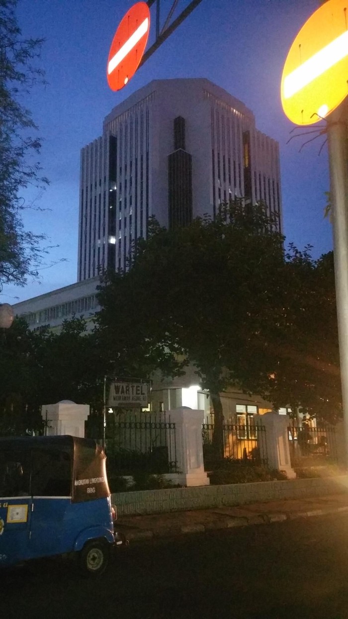 Melihat Markas Baru Wakil Tuhan di Jalan Medan Merdeka Utara