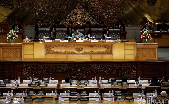 Agung Cs: Kubu Ical Tak Punya Legalitas Ajukan Ketua DPR