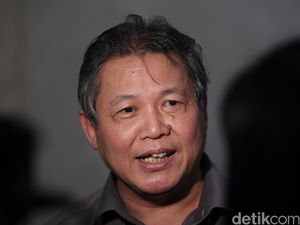 Politisi PDIP soal Anies vs Risma di Pilgub DKI: Tak Perlu Menari Terlalu Dini