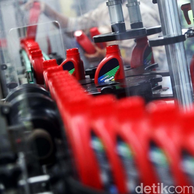 Pilih Oli yang Pas untuk Kendaraan, Perhatikan Ini
