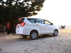 Mobil Bekas Paling Banyak Dicari Tahun 2025