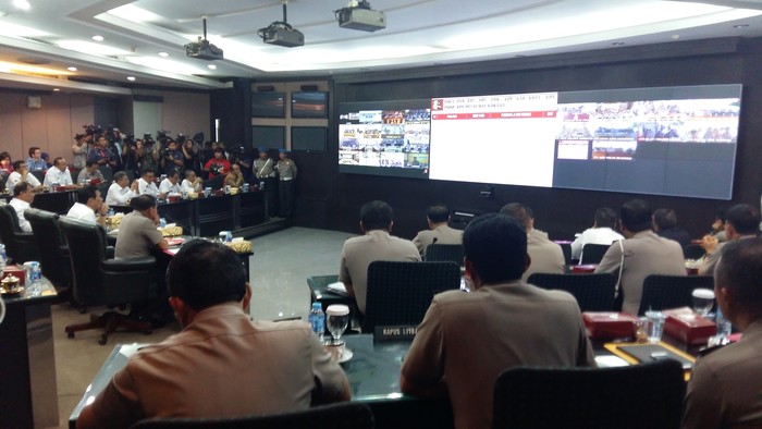 Pantau Pilkada Lewat Telekonferensi, Luhut: Semua Masih Terkendali
