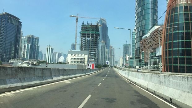 Ilustrasi jalanan lengang di Jakarta
