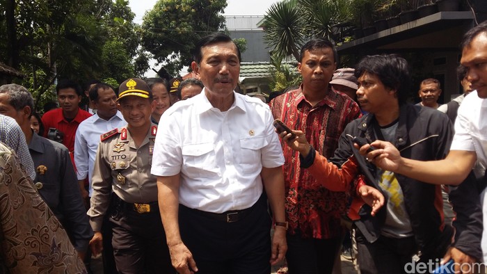 Besok Luhut Jumpa Pers Kasus Papa Minta Saham: Ini Soal Harga Diri Saya!