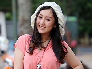 Jalani Asmara Sehat, Seperti Ini Gaya Pacaran Kathy Indera