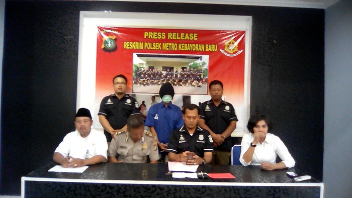 Polisi Amankan Driver Go-Jek yang Jambret HP Lurah Petogogan