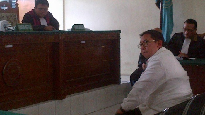Fadli Zon Minta Pemasang Iklan yang Sebut Dirinya Bagi-bagi Uang Diungkap