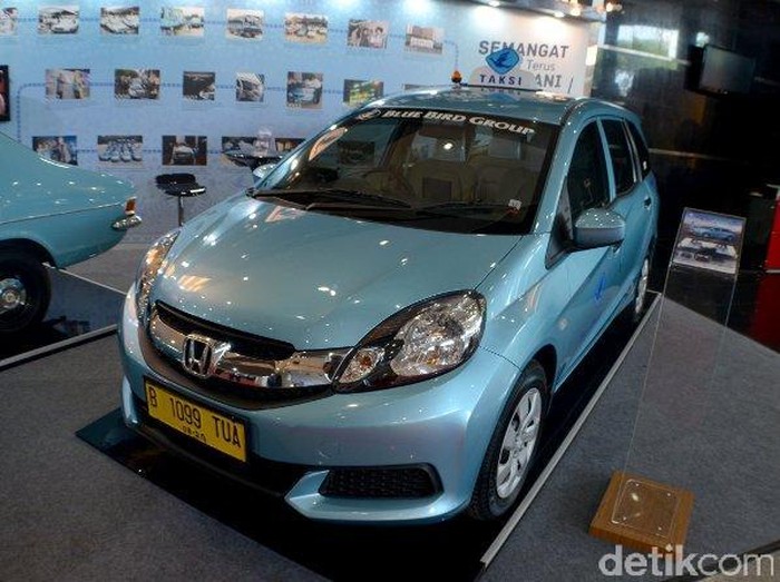 Soal Armada, Blue Bird Tidak Fanatik ke Satu Merek Mobil