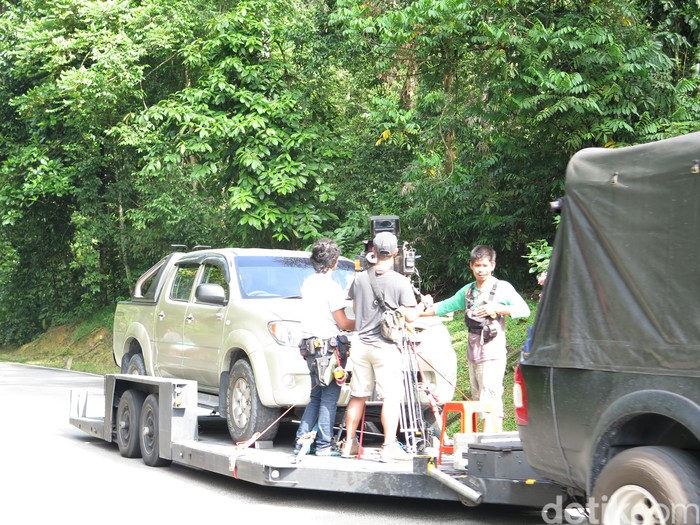 Syuting My Stupid Boss Kembali Masuk ke dalam Hutan Belantara