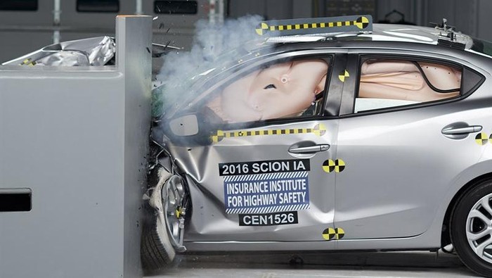 Tidak Ada Standar Test Tabrak di RI, Toyota Mengacu ke ASEAN NCAP