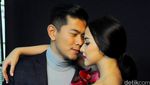 Kemesraan Nina Zatulini dan Calon Suami di Foto Prewedding