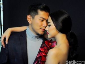 Nina Zatulini Menikah Hari Ini
