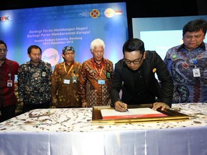 Ridwan Kamil Meluncurkan Portal Data dan Zona Integritas Kota Bandung