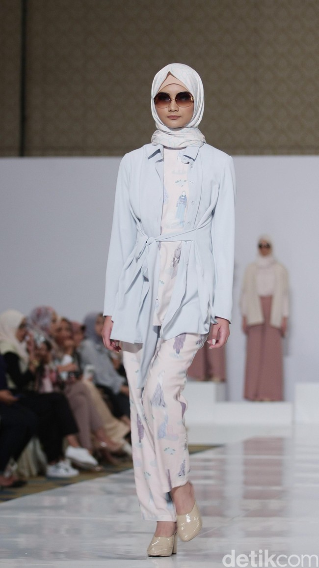 Ria Miranda Trunk Show 2016 Classifo at The Hall Lt.8 Senayan City. Jakarta. [Foto: Mohammad Abduh/Wolipop]