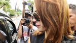 Ini Penampilan Nikita Mirzani di Panti Sosial