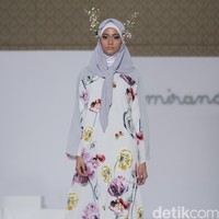 Ria Miranda Trunk Show 2016 Classifo at The Hall Lt.8 Senayan City. Jakarta. [Foto: Mohammad Abduh/Wolipop]