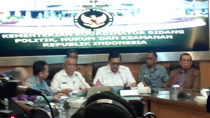 Luhut Undang Semua Anggota MKD, Hanya Trio Golkar yang Merapat