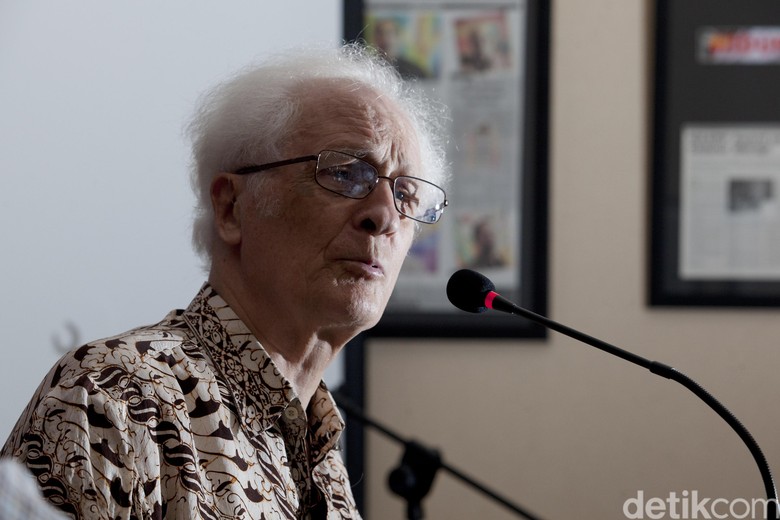 Franz Magnis: Razia Buku Marxisme di Makassar Tanda Kebodohan Besar Franz Magnis: Razia Buku Marxisme di Makassar Tanda Kebodohan Besar