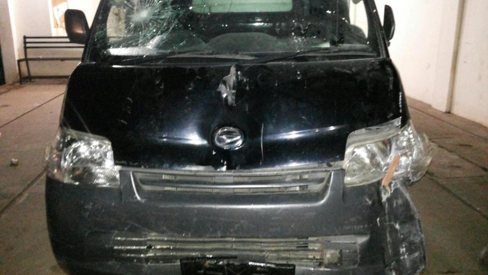 3 Bocah Tertabrak Mobil Boks Karena Sopir Belum Mahir, 1 Tewas