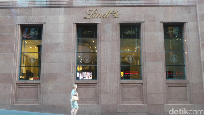 Nikmatnya Coklat Hangat di Lindt Cafe Sydney