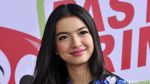 10 Foto Terheboh: Kartika Putri dengan Bule, Nikita Mirzani di Panti Sosial