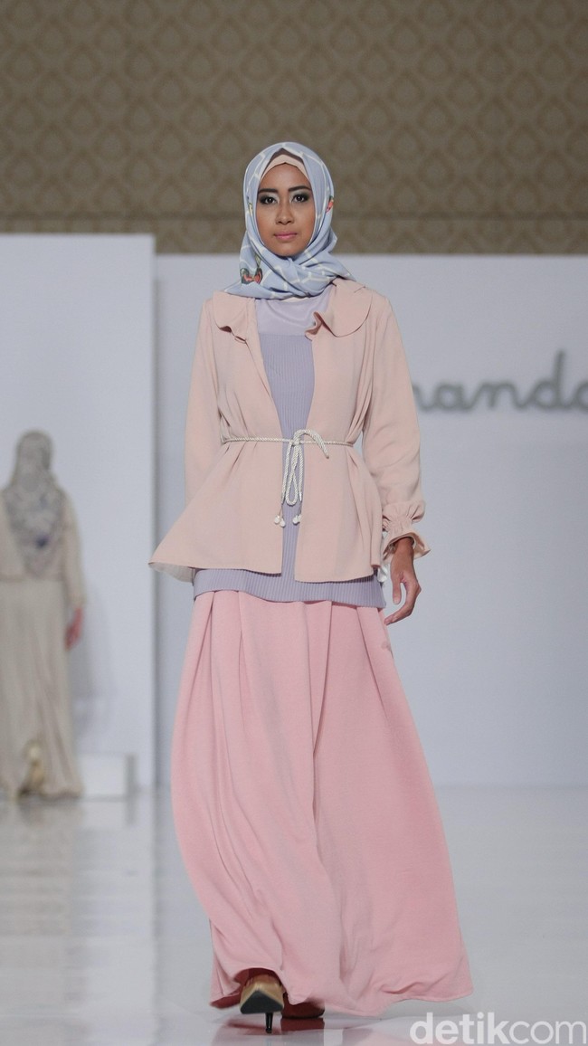 Ria Miranda Trunk Show 2016 Classifo at The Hall Lt.8 Senayan City. Jakarta. [Foto: Mohammad Abduh/Wolipop]