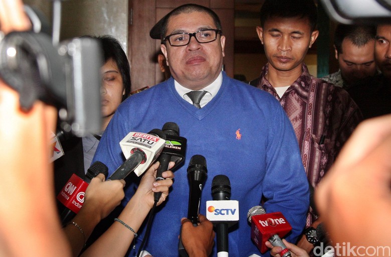 Dipolisikan Istri Gatot Pujo karena Duit Rp 1,29 M, Razman: Itu Fee! Dipolisikan Istri Gatot Pujo karena Duit Rp 1,29 M, Razman: Itu Fee!