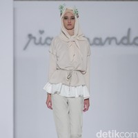 Ria Miranda Trunk Show 2016 Classifo at The Hall Lt.8 Senayan City. Jakarta. [Foto: Mohammad Abduh/Wolipop]