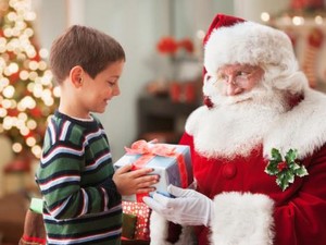 Asal-usul Santa Claus, Konon Selalu Hadir Saat Malam Natal