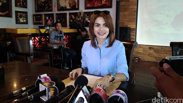 Polisi: Tersangka A ini Atur Semua Artis dan Model yang Bisa Dipesan