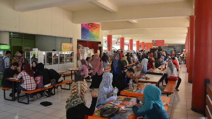 51 Mahasiswa IPB Terima Beasiswa dengan Total Rp 500 juta dari Alumni
