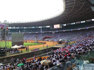 Absen karena Tidak Diundang, Mendikbud: HUT PGRI Tetap Dihormati