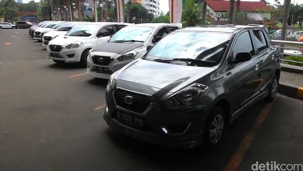 Harga Jual Mobil Bekas LCGC Mana yang Paling Jatuh 