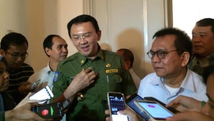 Ahok: Kami Targetkan Proyek LRT Selesai untuk Asian Games