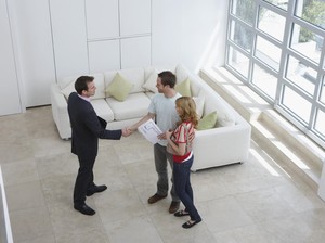 Biaya-biaya yang Harus Kamu Keluarkan Saat Jual Rumah