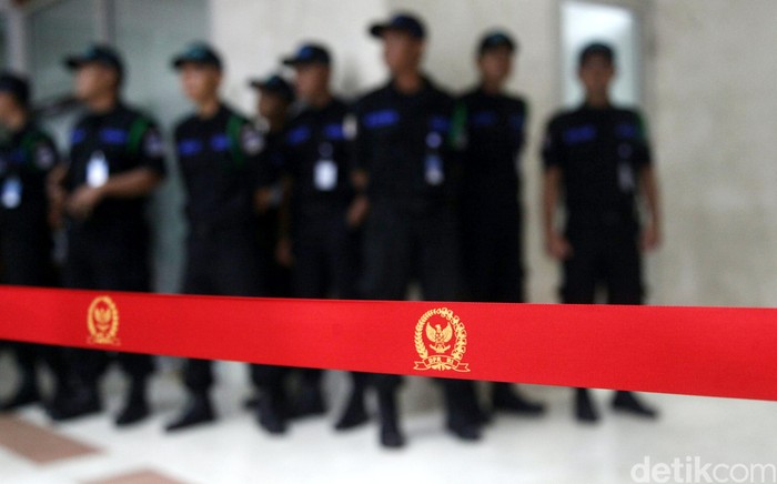 Baleg Undang Polri dan Paspampres Bahas Aturan Pengamanan di DPR