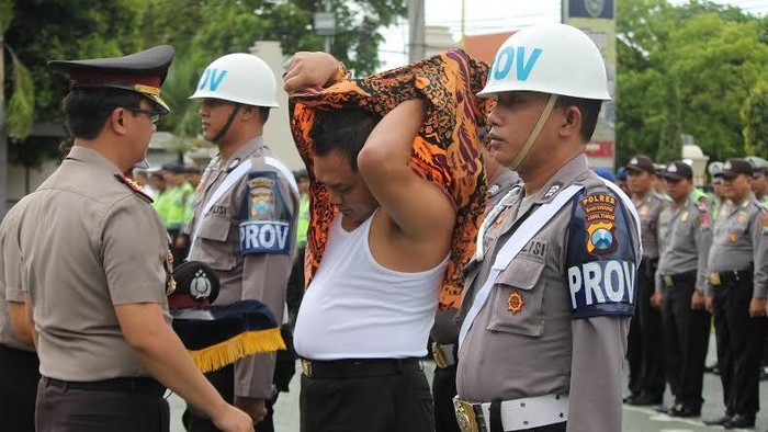 Terlibat Narkoba, Oknum Polisi di Banyuwangi Dipecat