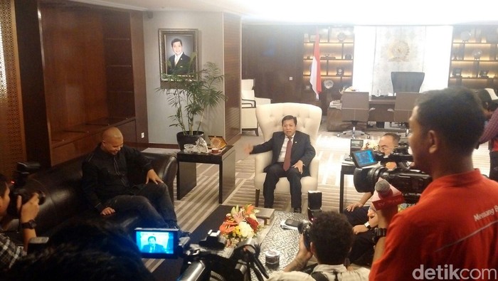 Temui Novanto, Ahmad Dhani Beri Pembelaan Soal Kasus Papa Minta Saham