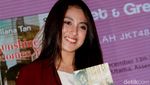 Nabilah JKT48 Manis Bergigi Gingsul