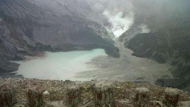 kawah tangkuban parahu di bandung