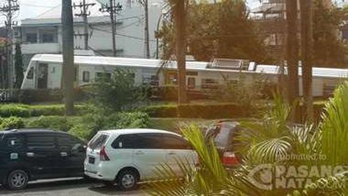 Kereta Anjlok Jelang Stasiun Merdeka Medan